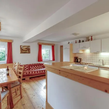 Ferienhaus Warm Holiday In With Terrace